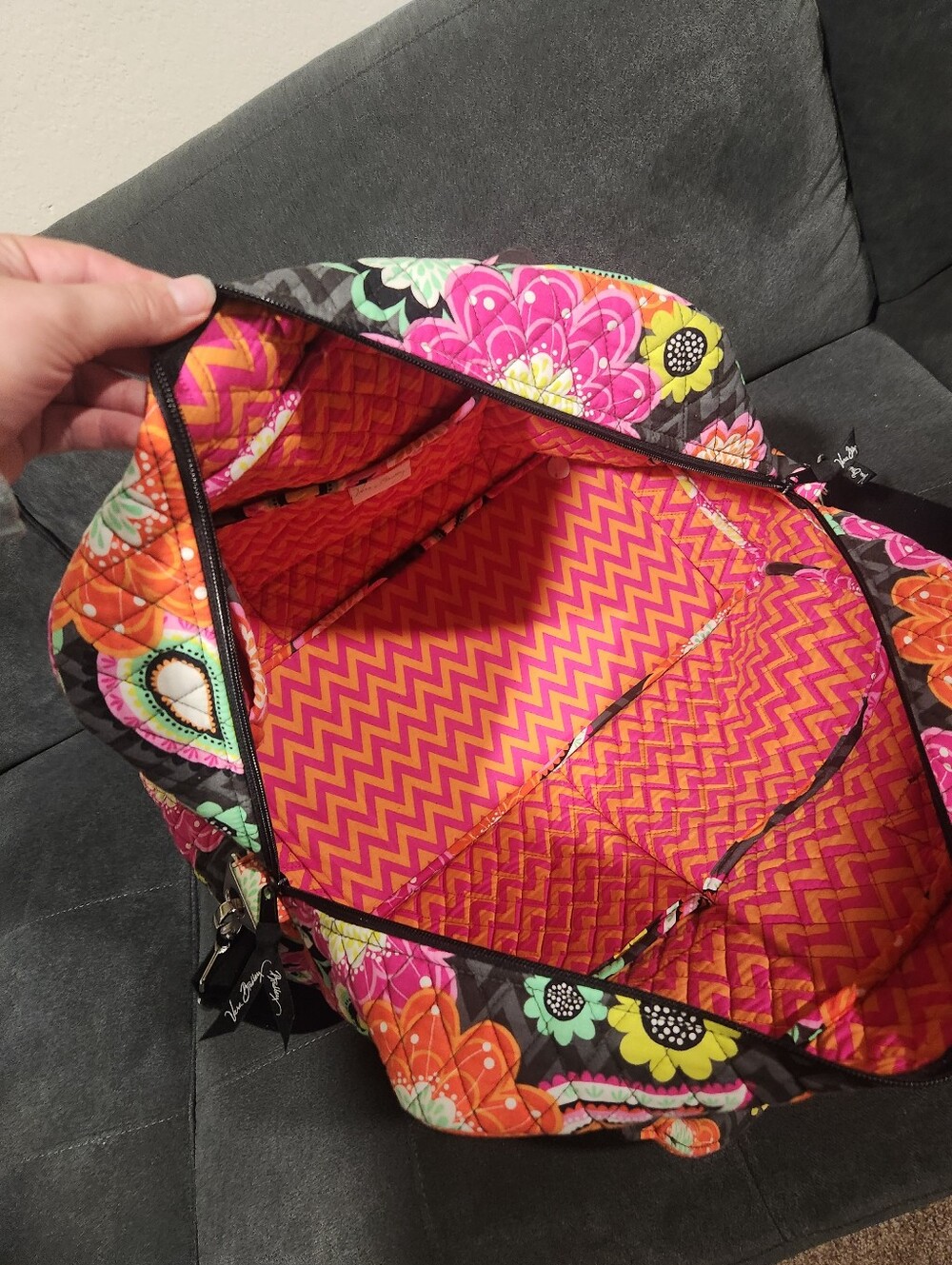 EUC Vera Bradley Ziggy Zinnia Pattern Large Weekender Travel Duffel Bag - Picture 5 of 12